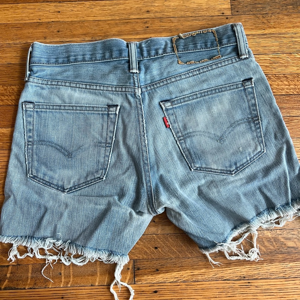 Levi urban renewal vintage short